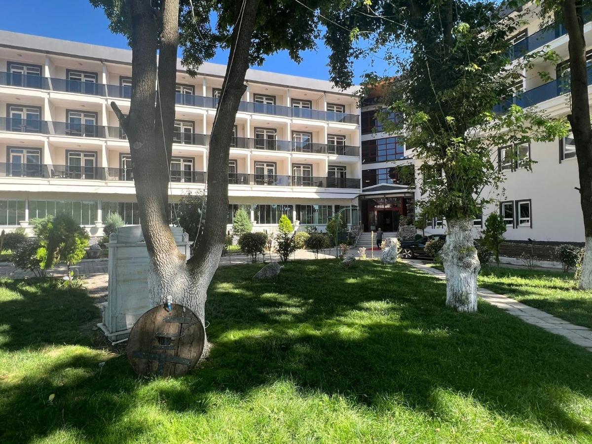 Vanna Deluxe Termal Hotel Spa Hamamozu Exteriör bild